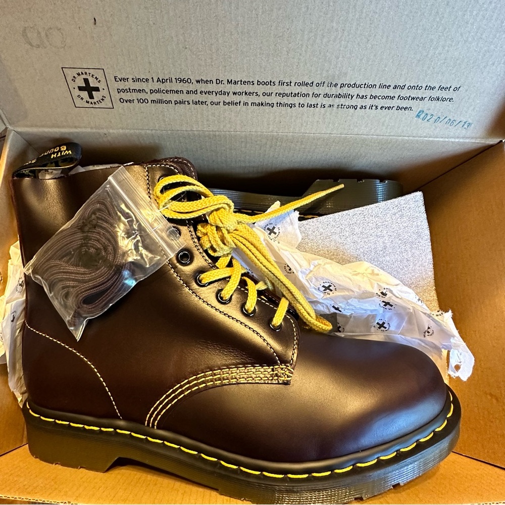 NEW Dr Martens 1460 Pascal Atlas
Leather Lace Up Boots Oxblood Size
12